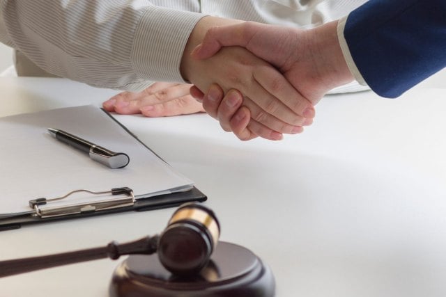 Get Criminal Defense Legal Assistance